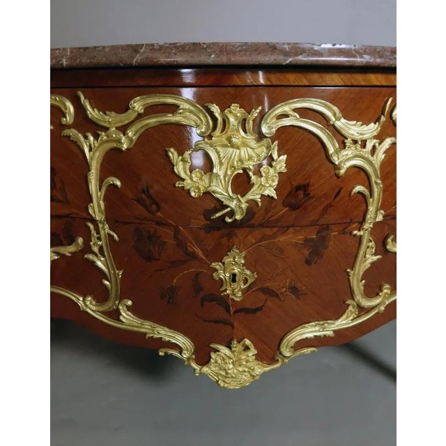 Large Louis XV Chest of Drawers For Sale - Image 3 of 12