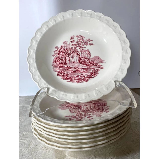 1970s 1970s Taylor, Smith Pink Castle Rim Soup Bowl - Set of 4, Dark Pink English Scenes, Garland Shape For Sale - Image 5 of 8