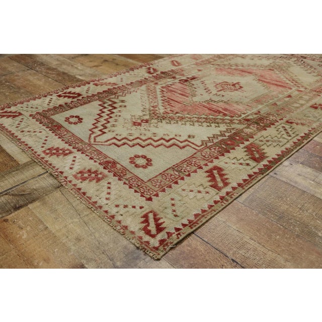 Vintage Turkish Oushak Rug - 03'03 X 05'06 For Sale In Dallas - Image 6 of 9