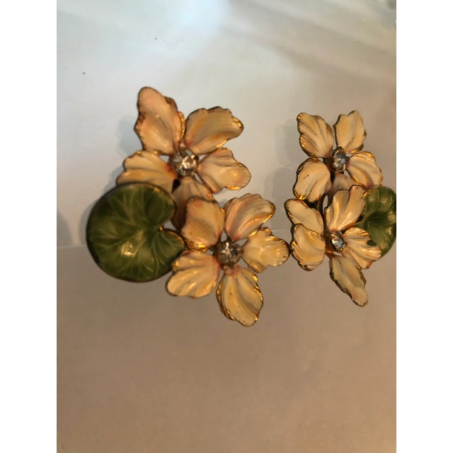 Metal Vintage Floral Enamel and Rhinestone Clip on Earrings - 2 Pieces For Sale - Image 7 of 7