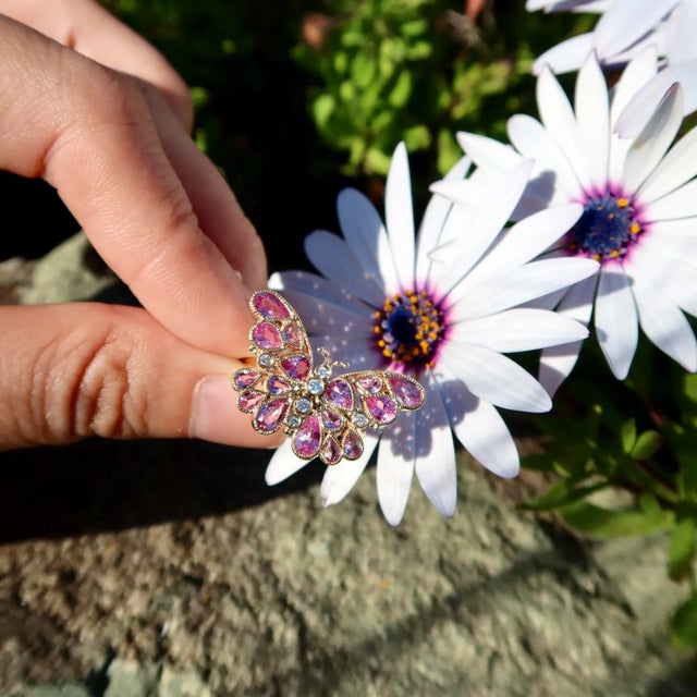 Nina Zhou Butterfly Pink Sapphire Diamond Cocktail Ring in 14k Yellow Gold, size 4 For Sale - Image 10 of 11