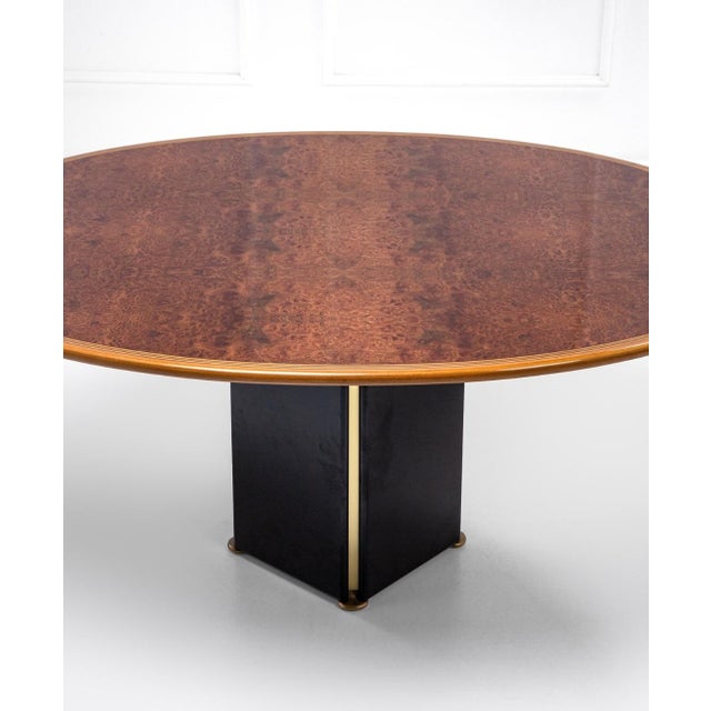 Mid-Century Modern Artona Series Table in Walnut, Brass and Concrete Counterweight by Afra and Tobia Scarpa for Maxalto, 1975 For Sale - Image 3 of 18