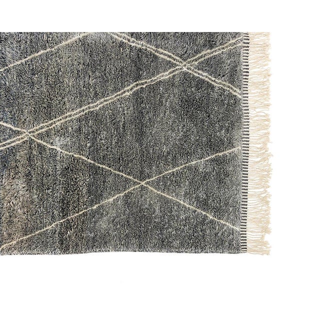 Charcoal Ombré Diamond Trellis Hand-Knotted Wool Rug | 10'6" X 8'8" | One of a Kind For Sale - Image 8 of 12