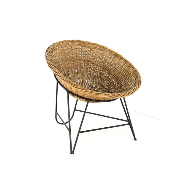 Mid-Century Modern Wicker Basket Armchair in the style of Matthieu Matégot For Sale - Image 11 of 18
