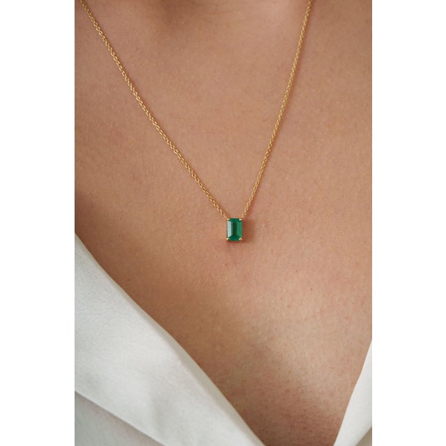 Not Yet Made - Made To Order Minimalist Octagon-Cut Solitaire Emerald Necklace in 18k Yellow Gold For Sale - Image 5 of 15