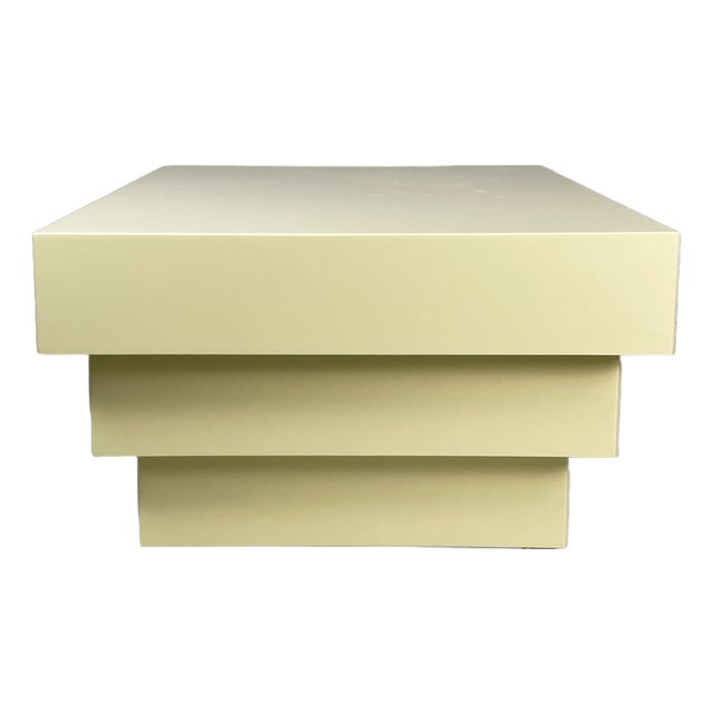 Modern Italian Coffe Table in Light Yellow Wood, 1980s For Sale