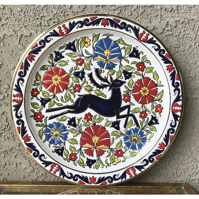 Circa Late 20th-Century 24-Karat Gold-Trim Reindeer Decorative Plate by Ibiscus Keramik, Rhodes, Greece For Sale - Image 10 of 12