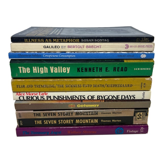 Vintage Nonfiction Soft Cover Books Set/9 For Sale