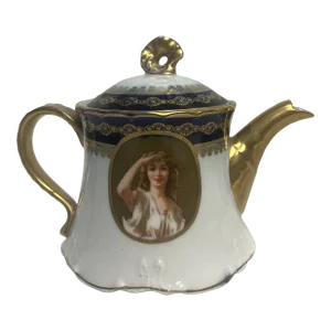 Early 20th Century Art Nouveau Russian Gardner Porcelain Tea Pot