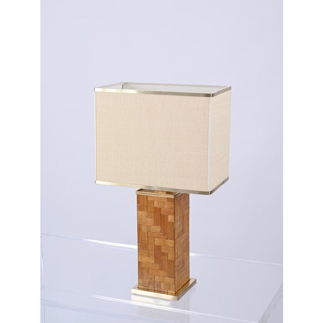 1970s Mid-Century Italian Square Table Lamp in Brass and Rattan by Tommaso Barbi, 1970s For Sale - Image 5 of 18