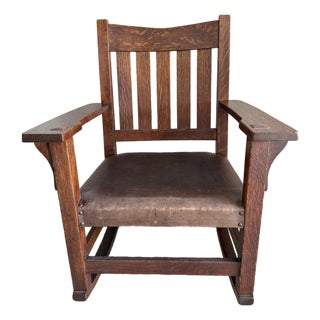 1910s G. Stickley v-Back Rocking Chair For Sale