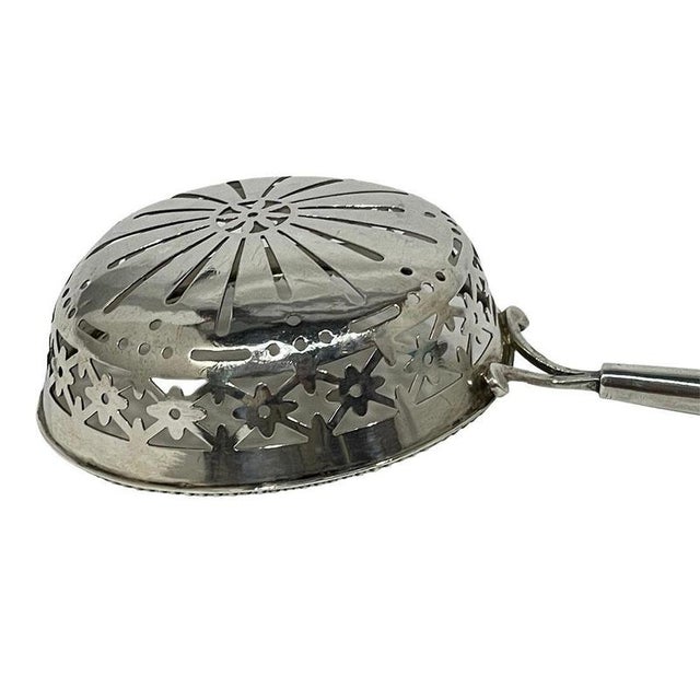 Late 18th Century Dutch Silver Sugar Sifter Serving Spoon by Johannes Schepers, 1786 For Sale - Image 5 of 9