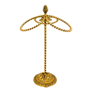 Vintage Gold Finished Metal Three-Ring Guest Towel Holder – Hollywood Regency / Neoclassical For Sale