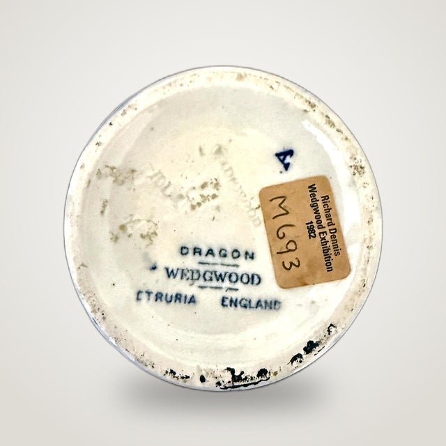 Wedgwood Antique Wedgwood Yellow Ground Dragon Triple Gourd Vase - 1982 Richard Dennis Exhibition Provenance For Sale - Image 4 of 5
