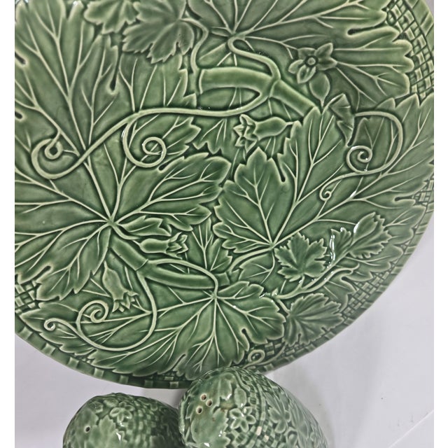Green Portuguese Serving Pieces- Set of Three For Sale - Image 15 of 16
