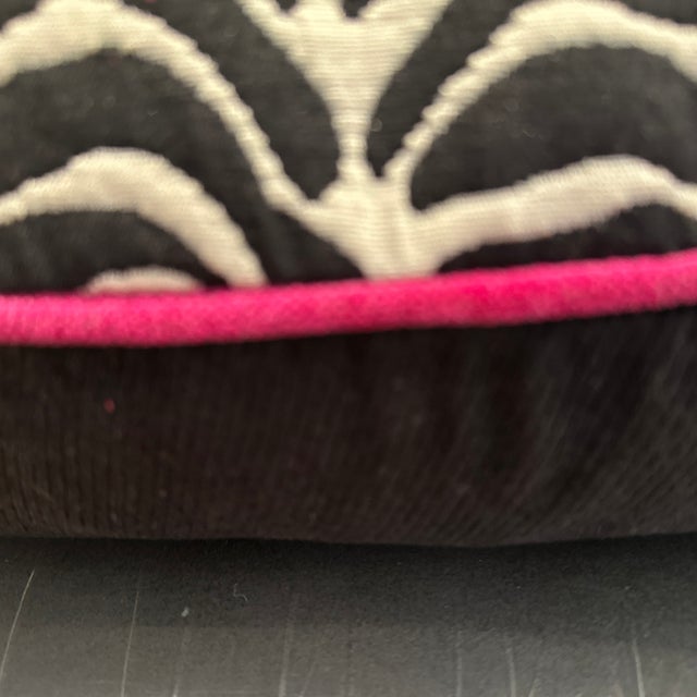 Modern Handcrafted Decorative Pillow Case For Sale - Image 3 of 6