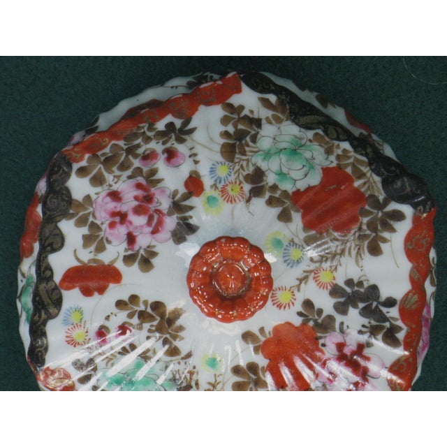 Antique Covered Dish Bowl Lid Japanese Red Satsuma Hand Painted Oriental Signed For Sale - Image 9 of 17