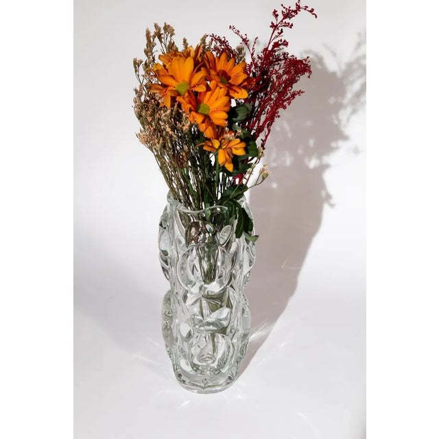 *All import duties and tariffs included in the shipping cost, so your item arrives hassle-free.* Bring a modern edge to...