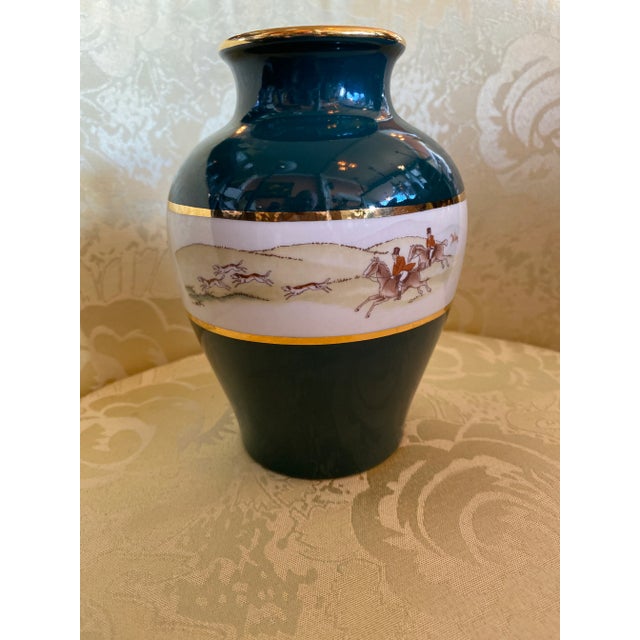 1980s Hunter Green Vase with a Hunting Scene Vase For Sale - Image 4 of 4