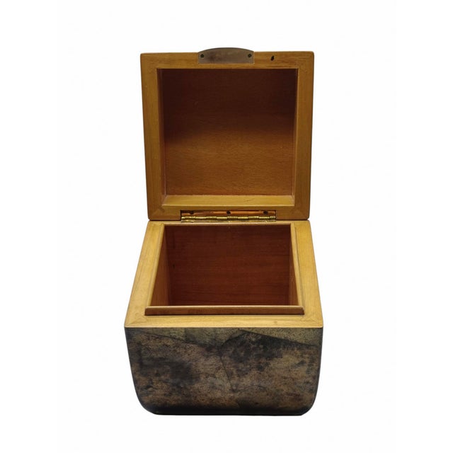 Wood and Lacquered Parchment Storage Box, Italy, 1950s For Sale - Image 6 of 9