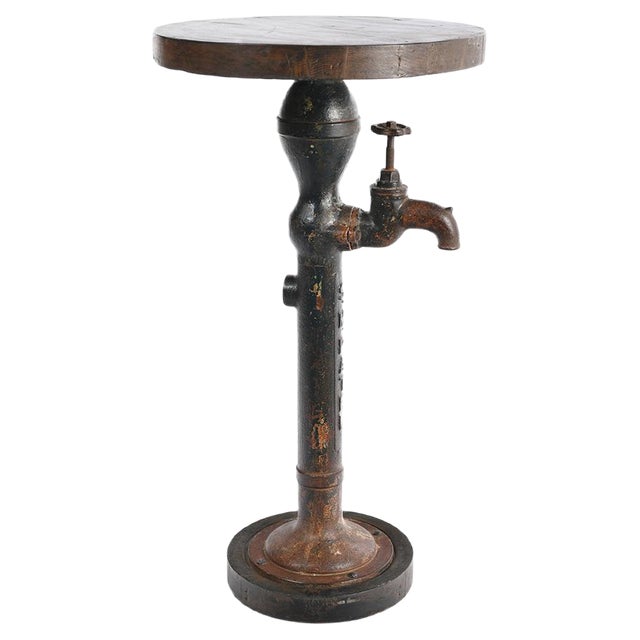 Bolster Fountain in Iron and Wood For Sale