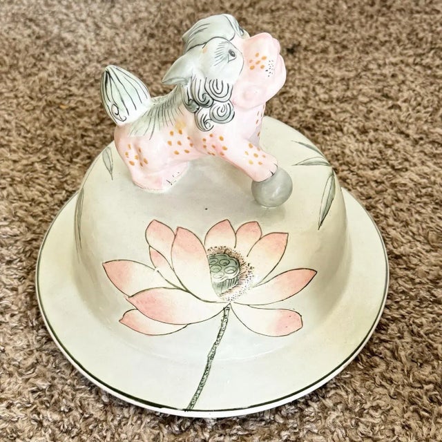 Green Chinese Large Ginger Jar/Vase With Foo Dog Lid For Sale - Image 8 of 9