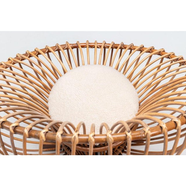 Wood Lounge Chair in Rattan and Teak in the style of Franco Albini, Italy, 1950 For Sale - Image 7 of 15