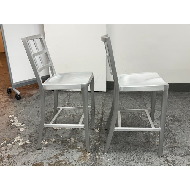 Emeco Style Industrial Modern Aluminum Ladder Back Counter Stools, Pair For Sale In San Francisco - Image 6 of 12