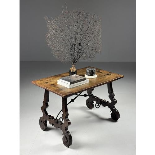 Antique Spanish Table in Walnut, 1700s For Sale - Image 17 of 18