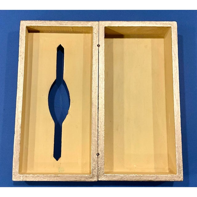 1970s Vintage Embossed Gilt-Wood Decorative Tissue Box For Sale - Image 5 of 6