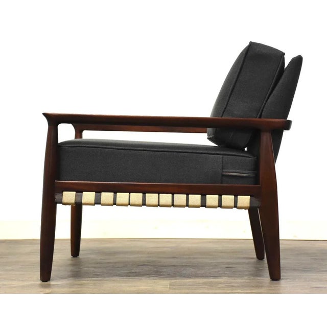 Mid-Century Modern Mahogany Mid Century Modern Lounge Chair For Sale - Image 3 of 11