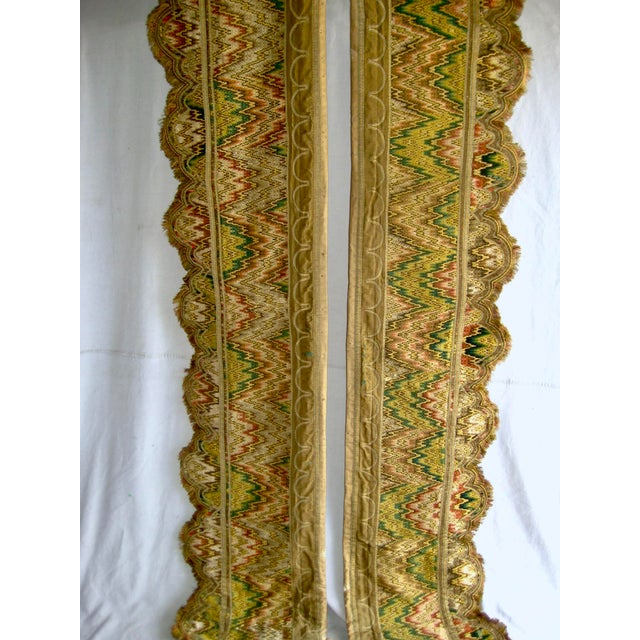 Abstract Pair of Flame Stitch Bargello Embroidery Valence 18 Century For Sale - Image 3 of 14