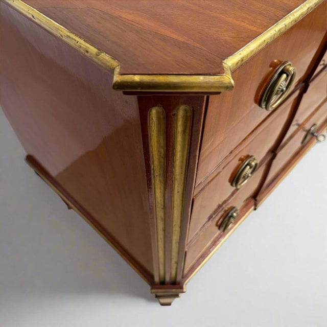 Early 19th Century Early 19th Century Fine Neoclassical Chest of Drawers For Sale - Image 5 of 6