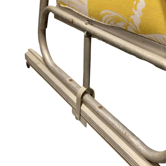 Yellow 1950s Mid-Century Aluminum Patio/Outdoor Lounge Chair With Ski Legs For Sale - Image 8 of 11