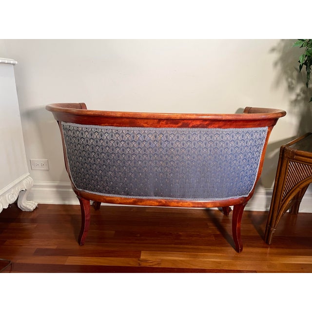 Ralph Lauren Vintage Early 20th Century Regency Revival Mahogany Settee. For Sale - Image 4 of 11