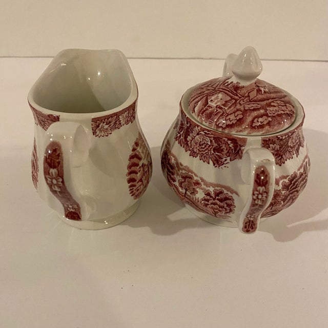 Wood & Son 1950s Vintage Wood & Son Ceramic Swirled Country Scene Creamer & Covered Sugar Bowl For Sale - Image 4 of 7