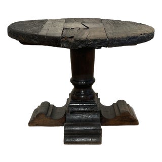 Dos Gallos, Inc. Antique Rustic Wagon Wheel & Custom Cedro Wood Base For Sale