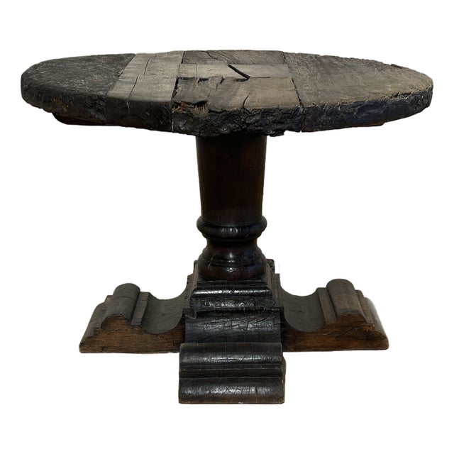 Dos Gallos, Inc. Antique Rustic Wagon Wheel & Custom Cedro Wood Base For Sale