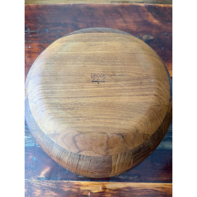Vintage Dansk Jens Harald Quistgaard Ihq Teak Salad Centerpiece Bowl and Six Serving Bowls - Set of 7 For Sale - Image 13 of 15