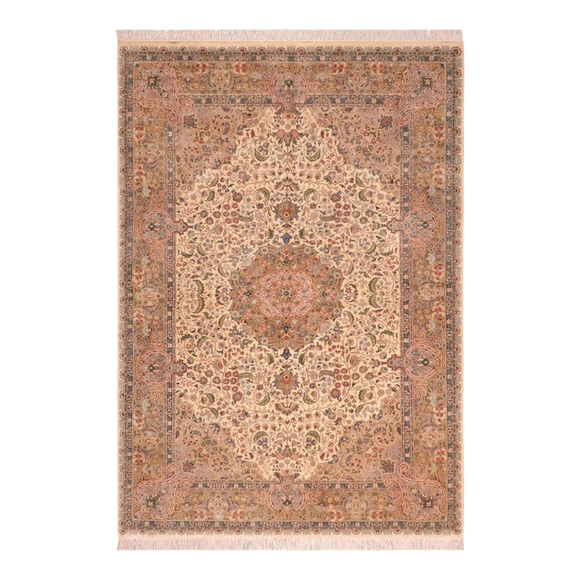 Shabby Chic Medallion 1990's Pak-Persian Beige/Green Wool Rug - 6'1'' X 9'4'' For Sale
