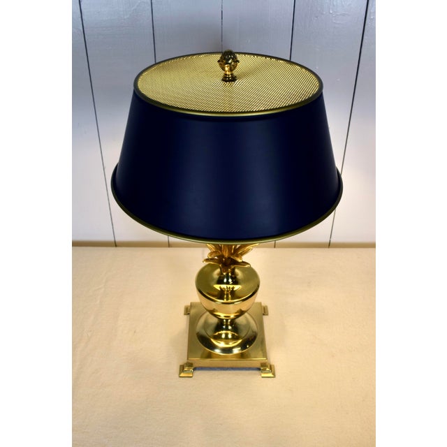 Virginia Metalcrafters 1970's Brass Pineapple Lamp With Black Tole Shade For Sale - Image 4 of 7