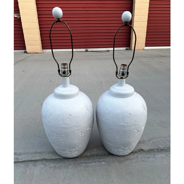 White Pair of White Postmodern Plaster Urn Table Lamps For Sale - Image 8 of 8