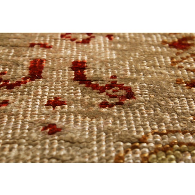 Antique Tabriz Beige and Red Persian Wool Rug For Sale In New York - Image 6 of 7