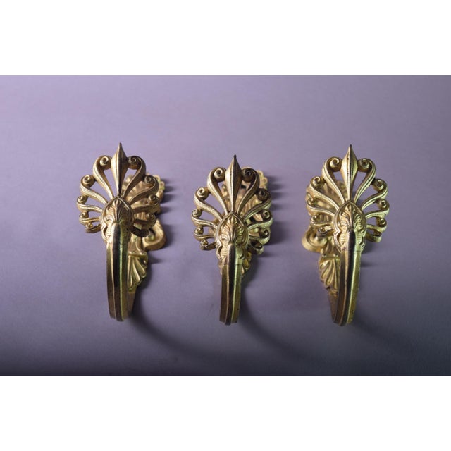 Gold 19th Century French Gilt Bronze Curtain Holdbacks with Foliate Scrolls, Set of 3 For Sale - Image 8 of 10
