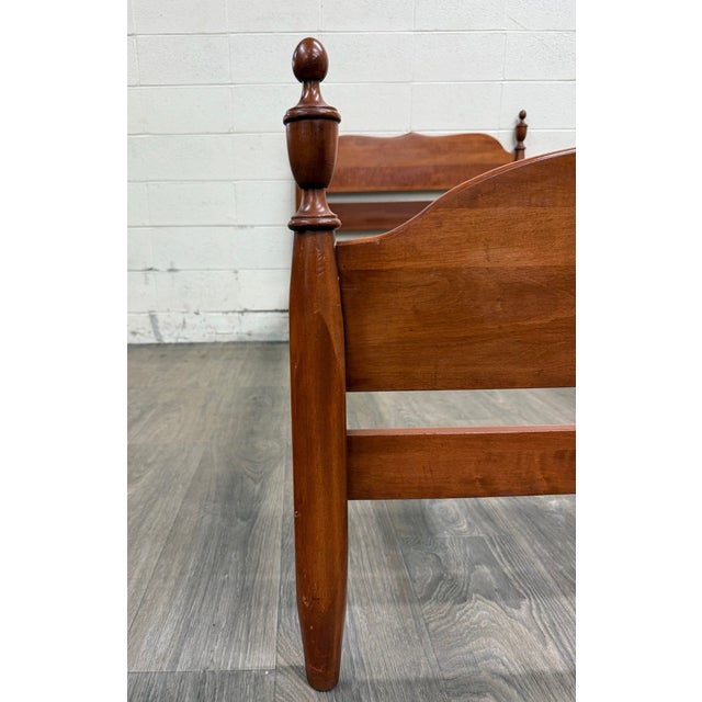 Traditional Vintage Twin Size Federal Style Empire Style American Tiger Maple Bed For Sale - Image 3 of 10