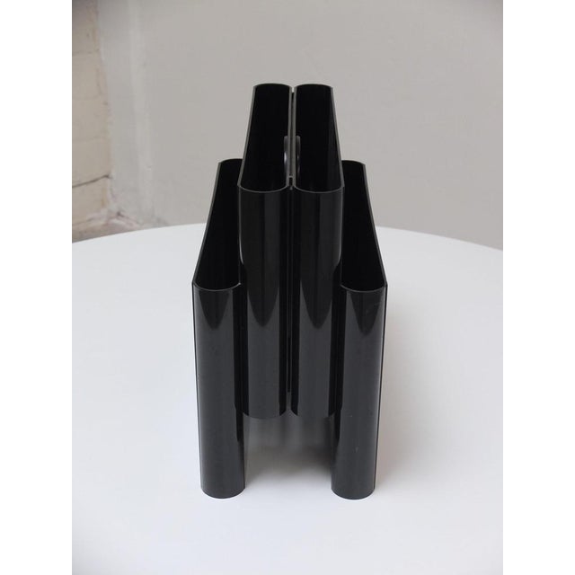 Plastic Black Magazine Holder by Giotto Stoppino for Kartell, 1970s For Sale - Image 7 of 10
