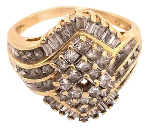 14 Karat Yellow Gold Ring With Diamond Cluster, Size 6.5