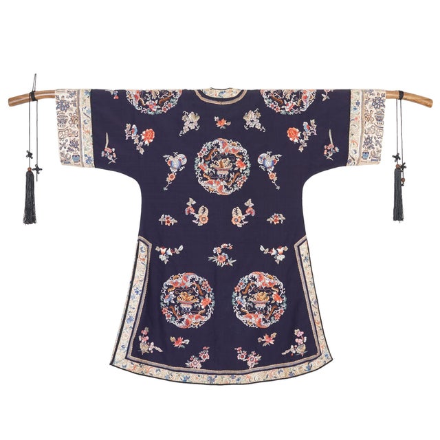 Chinese Ladies Silk Jacket, C. 1890 For Sale - Image 11 of 12