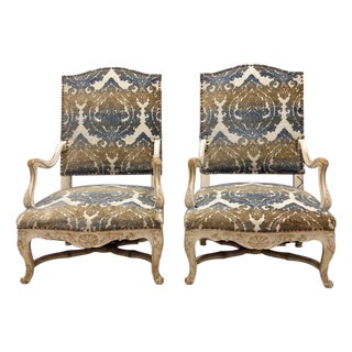 Early French Louis XV Style Bergere Chairs Shell Apron Cerused Finish - Pair For Sale