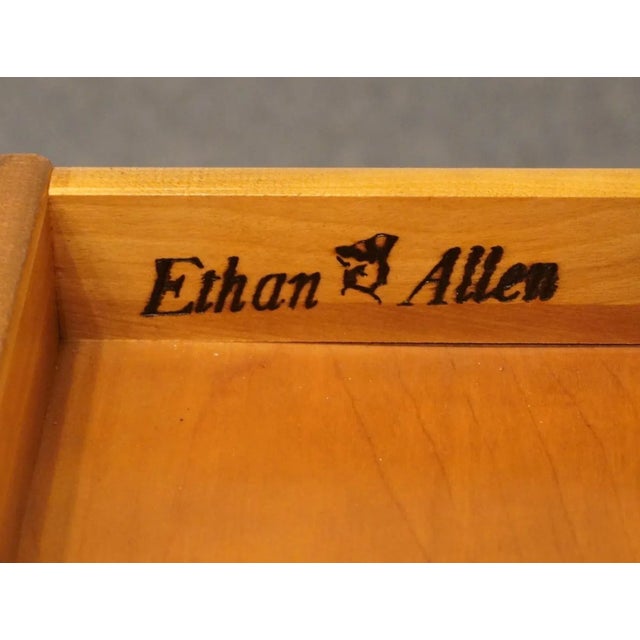 Brown Ethan Allen Heirloom Nutmeg Maple Colonial Early American 18" Accent End Table 10-8444p For Sale - Image 8 of 12
